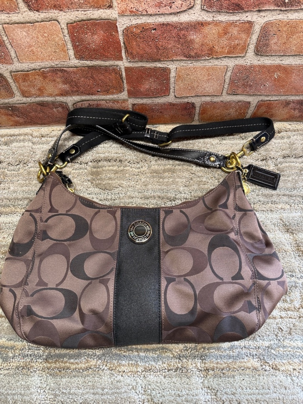 Coach logo shoulder slouch hobo bag